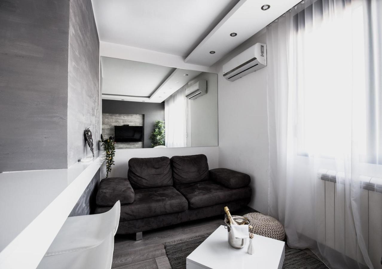 Luxury Boutique City Center Apartments Белград Екстериор снимка