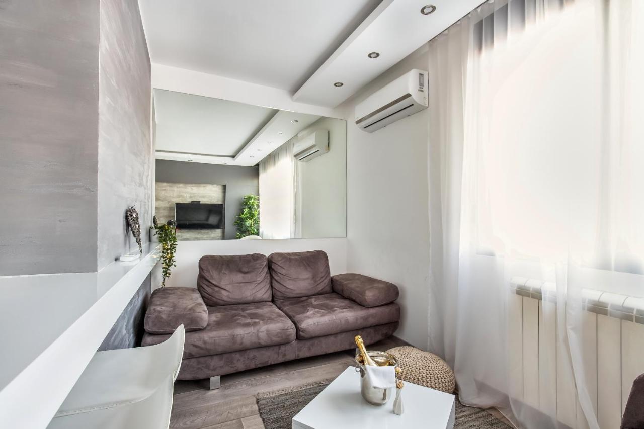 Luxury Boutique City Center Apartments Белград Екстериор снимка