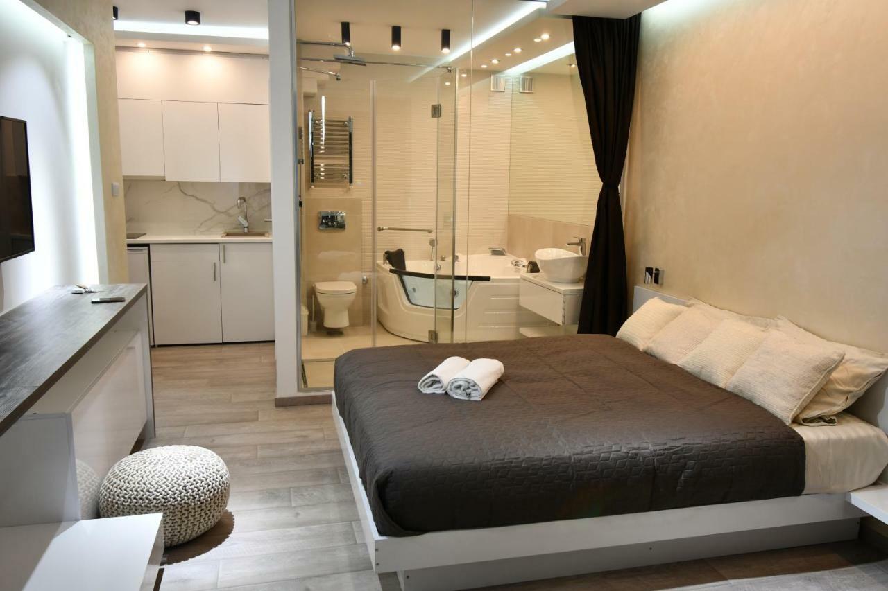 Luxury Boutique City Center Apartments Белград Екстериор снимка